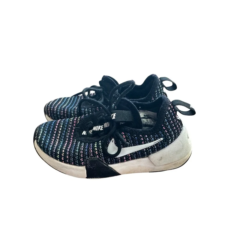 Nike‎ Kids Multi Color Knit Rainbow Swoosh Lace Up Athletic Shoes Size 10.5C